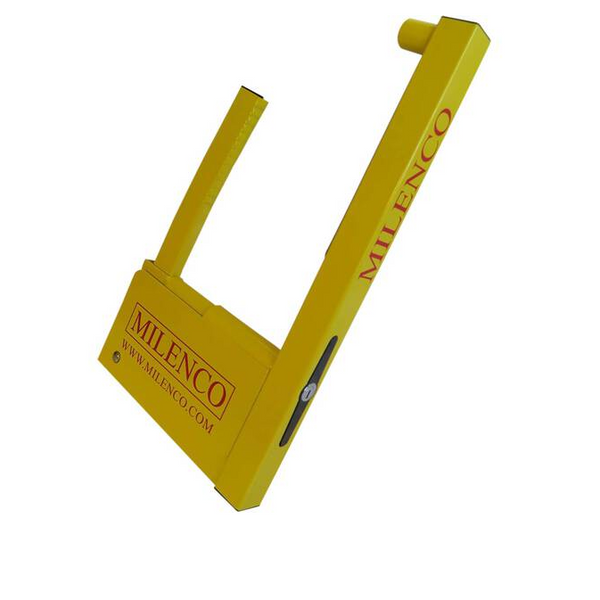 Milenco Australian Wheel Clamp MIL6590 Installed on Caravan Wheel